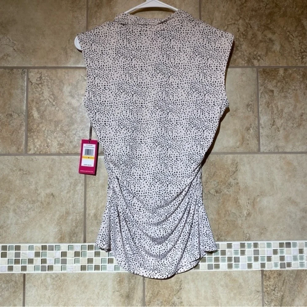Vince Camuto V-Neck Pink Mimosa Sleeveless Blouse S NWT